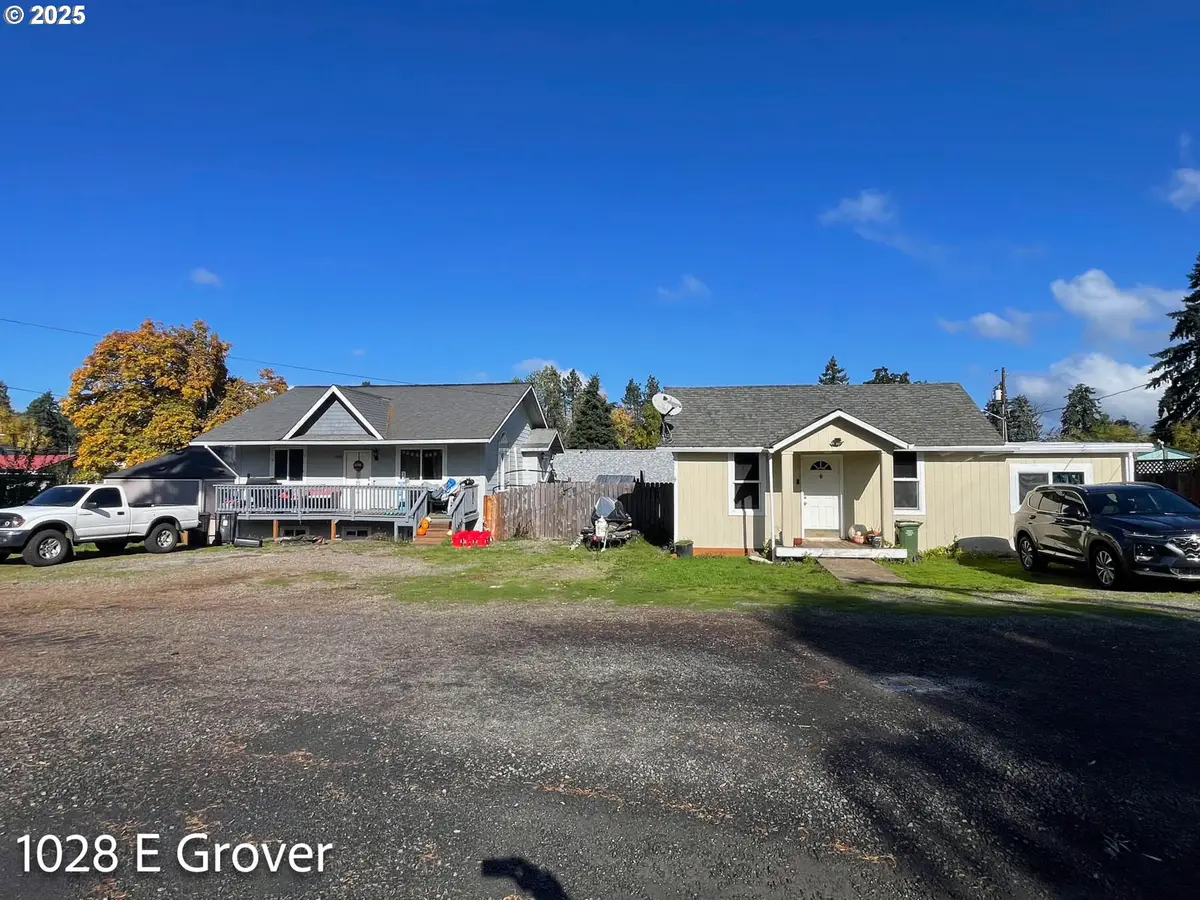 1028 E Grover Ave, Cottage Grove, OR 97424 - Image #1