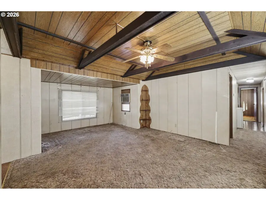 82274 River Dr, Creswell, OR 97426 - Image #3