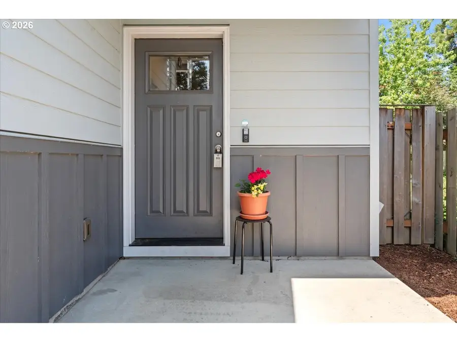 15667 SE Rainier Ave, Clackamas, OR 97015 - #3