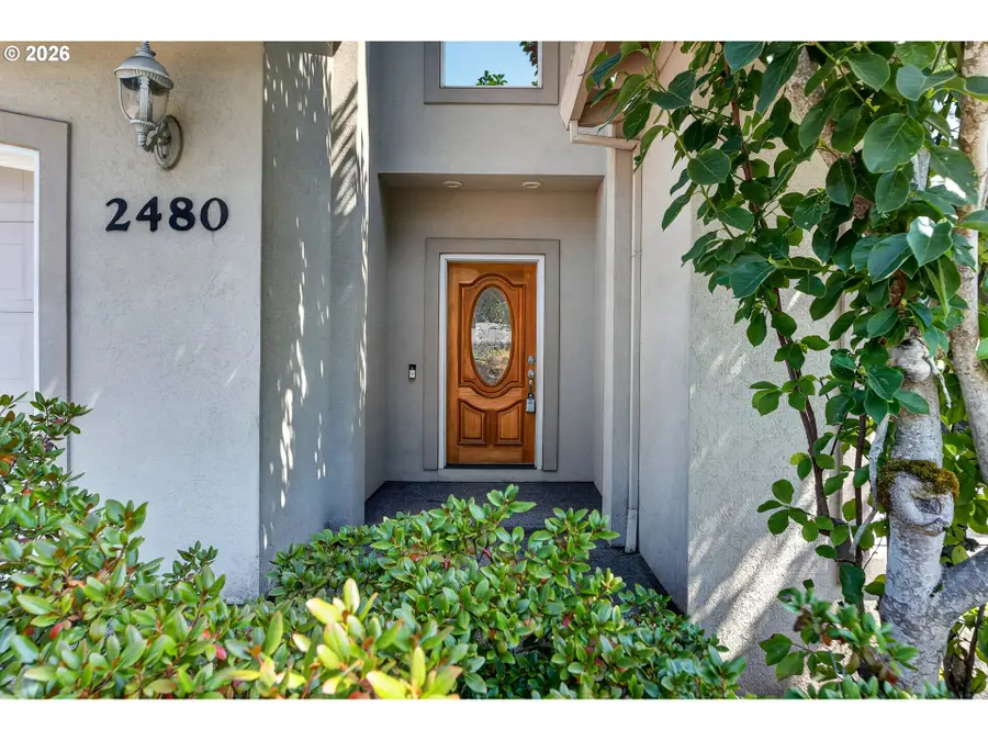 2480 SW 75th Ter, Portland, OR 97225 - #3