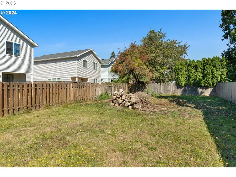 1675 NE Herrold Ct, Hillsboro, OR 97124 - #3