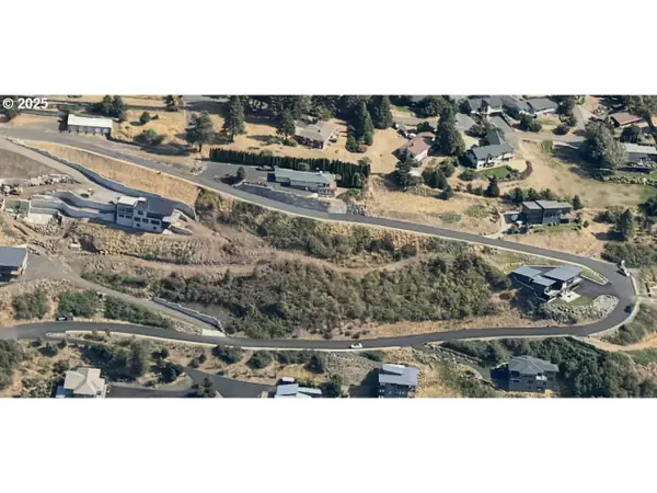 Sterling, WhiteSalmon, WA 98672