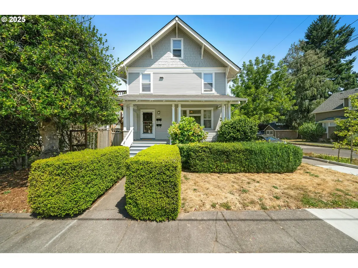 3955 SE Madison St, Portland, OR 97214 - Image #1