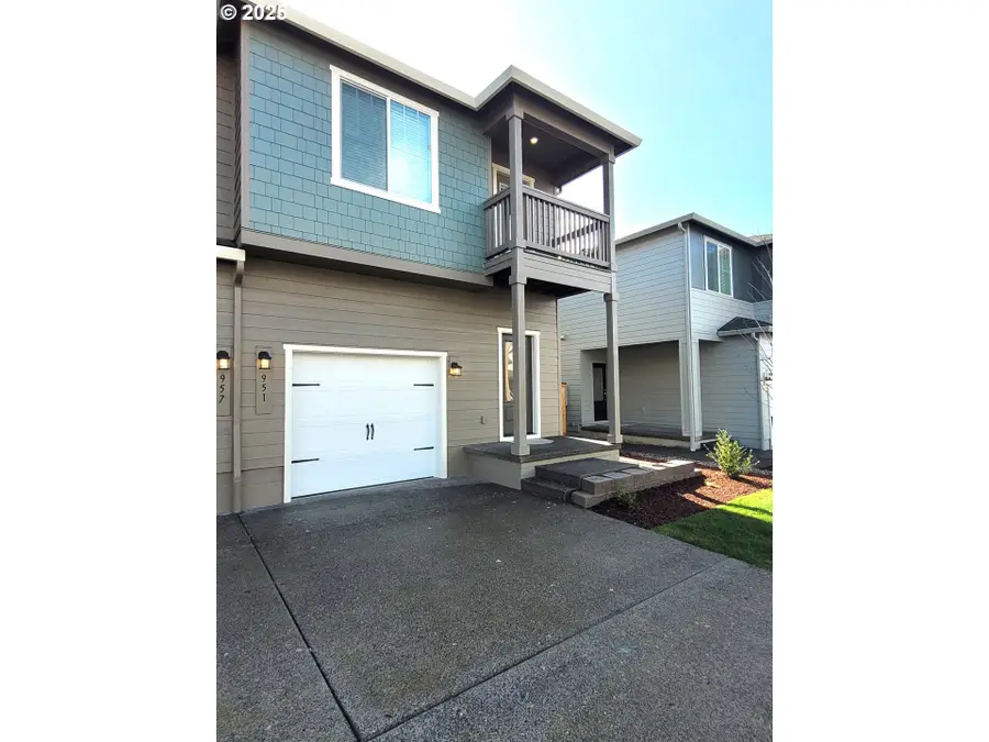 951 NE 14th St, Battle Ground, WA 98604 - Image #3