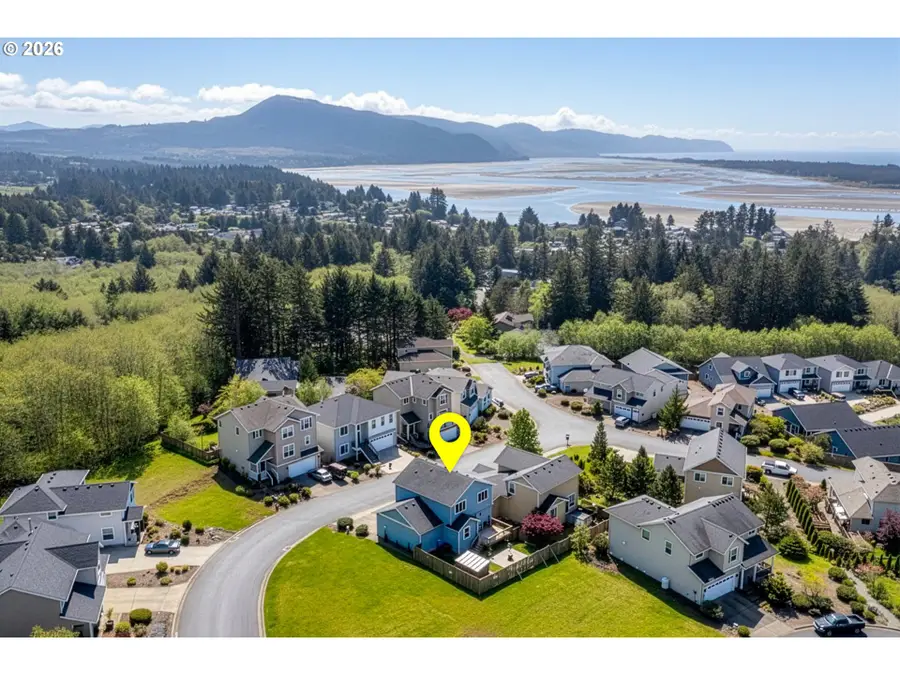 1550 Black Sands Way, Tillamook, OR 97141 - #2