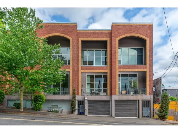 2006 SE Morrison St #D, Portland, OR 97214