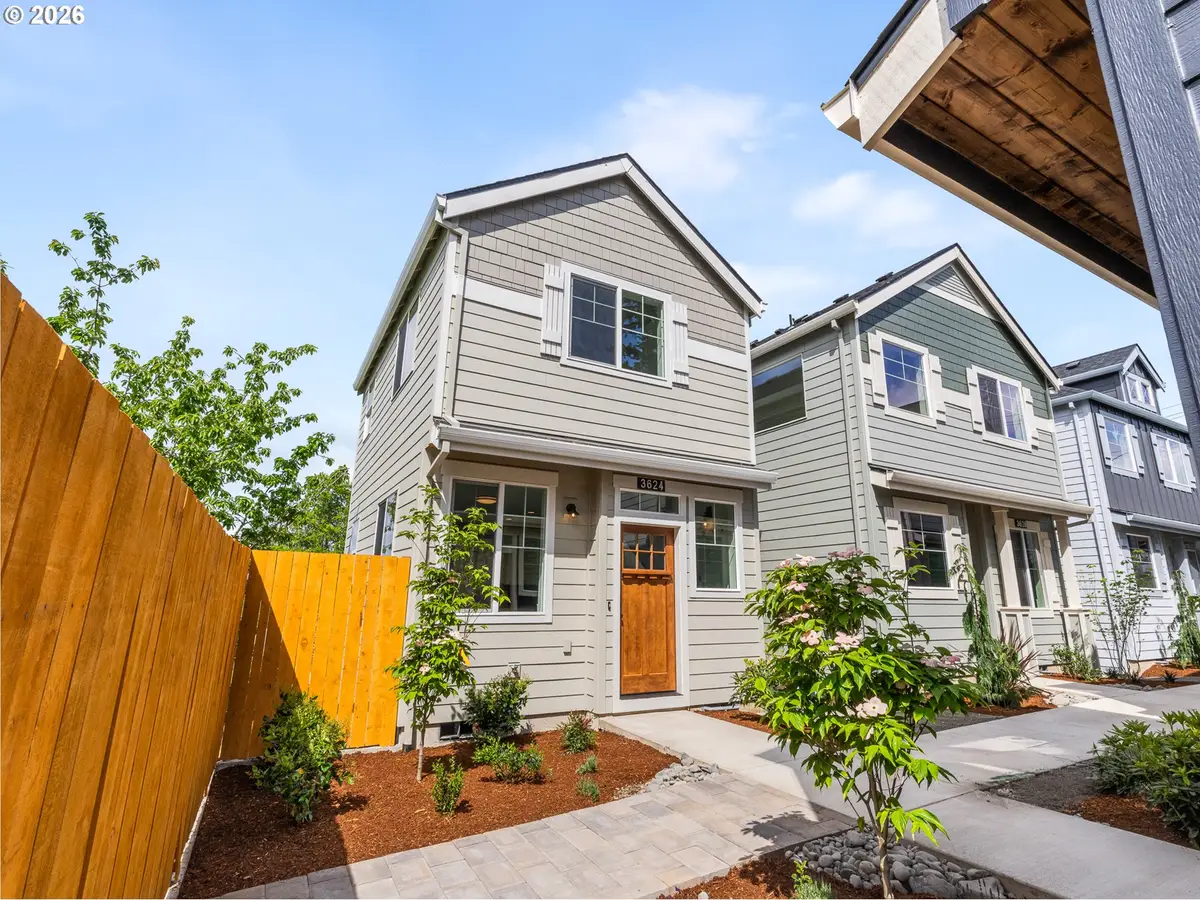 3624 SW Vermont St, Portland, OR 97219 - #1