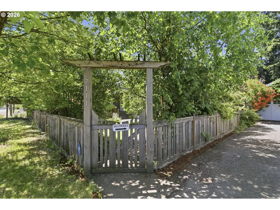 7111 SE 63rd Ave, Portland, OR 97206 - #3