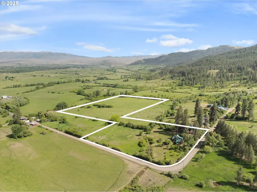 35912 Valley View Ln, Halfway, OR 97834 - Image #3