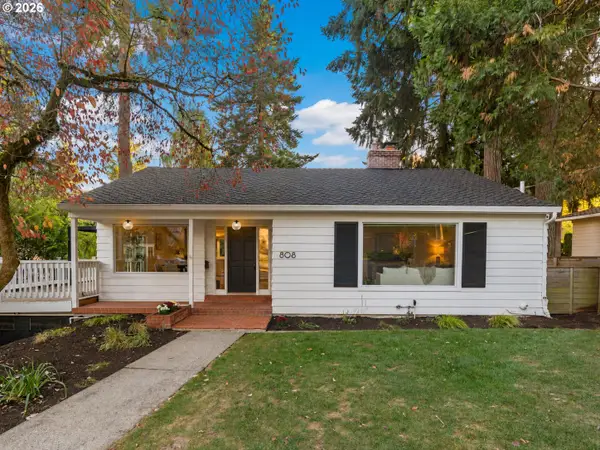 808 Ellis Ave, LakeOswego, OR 97034