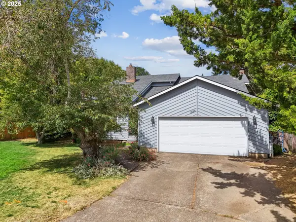 1686 N Barlow St, Cornelius, OR 97113