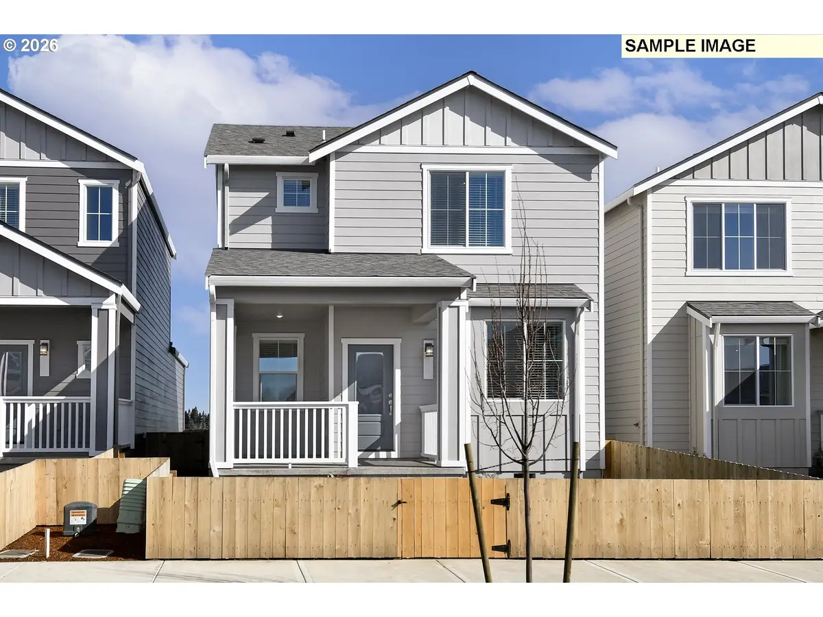 1366 Owl Ave, Woodburn, OR 97071 - #1