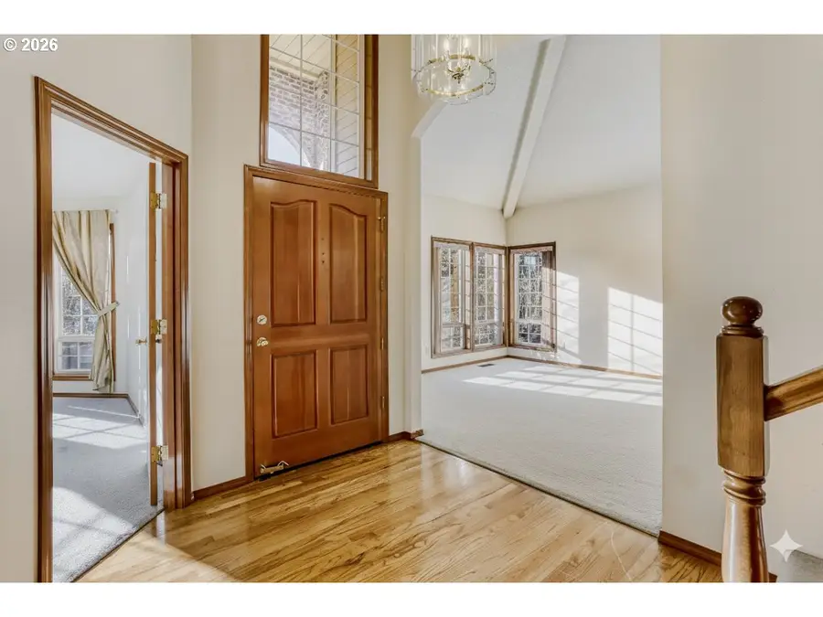 16395 SW Sumac St, Beaverton, OR 97007 - Image #2