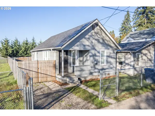 309 NW 3rd Ave, Kelso, WA 98626