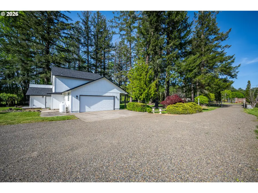 25264 E Bolton Rd, Veneta, OR 97487 - #3