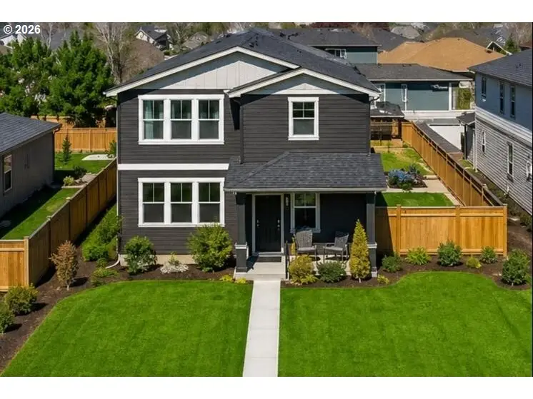 715 NE Union Loop, Prineville, OR 97754 - #2