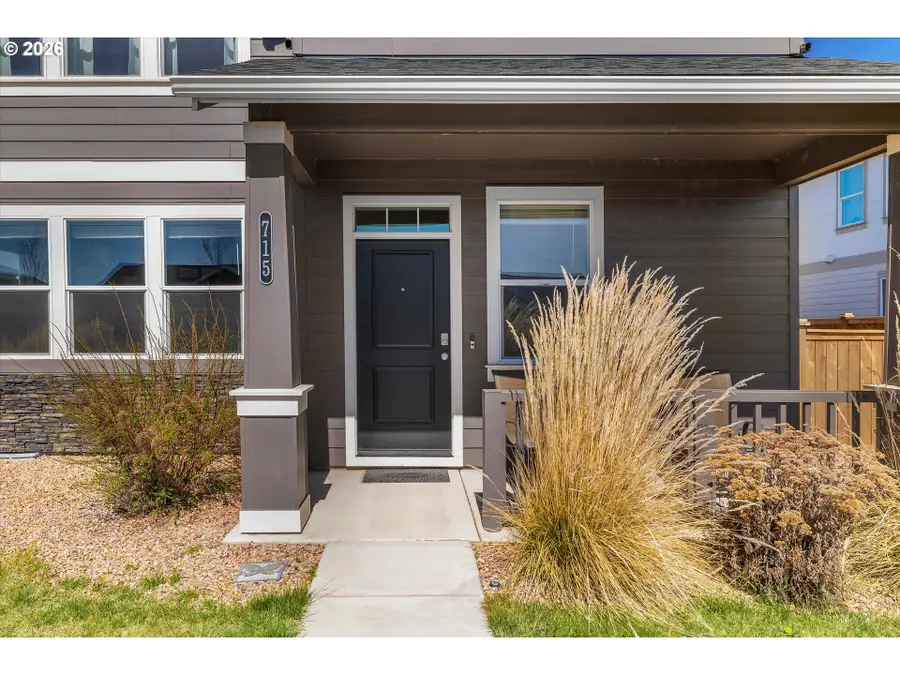 715 NE Union Loop, Prineville, OR 97754 - #3