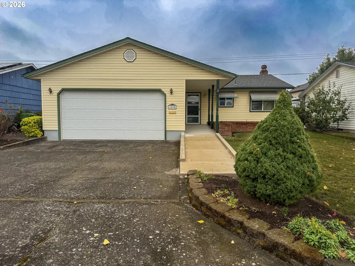 1590 Astor Way, Woodburn, OR 97071 - #1