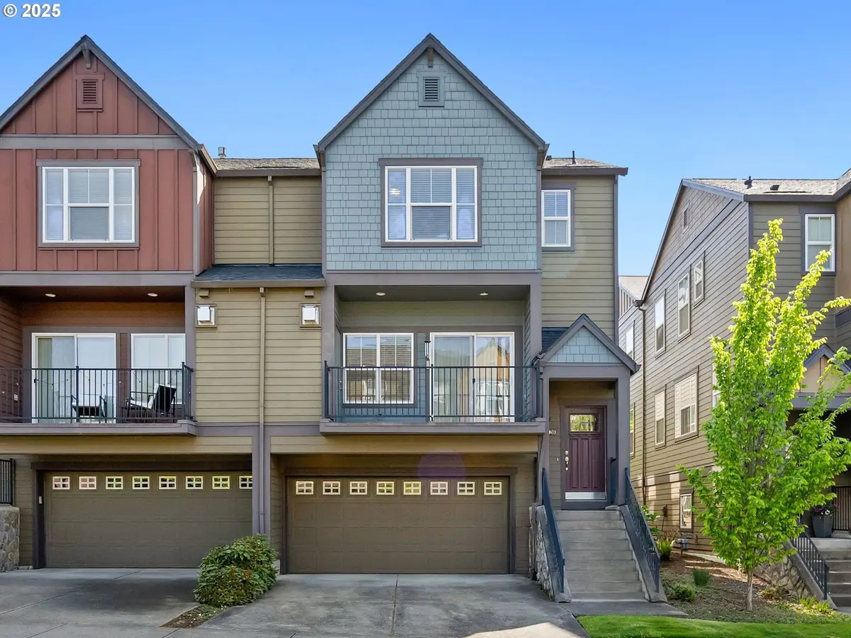 10820 SW Huntington Ave, Tigard, OR 97223 - Image #1