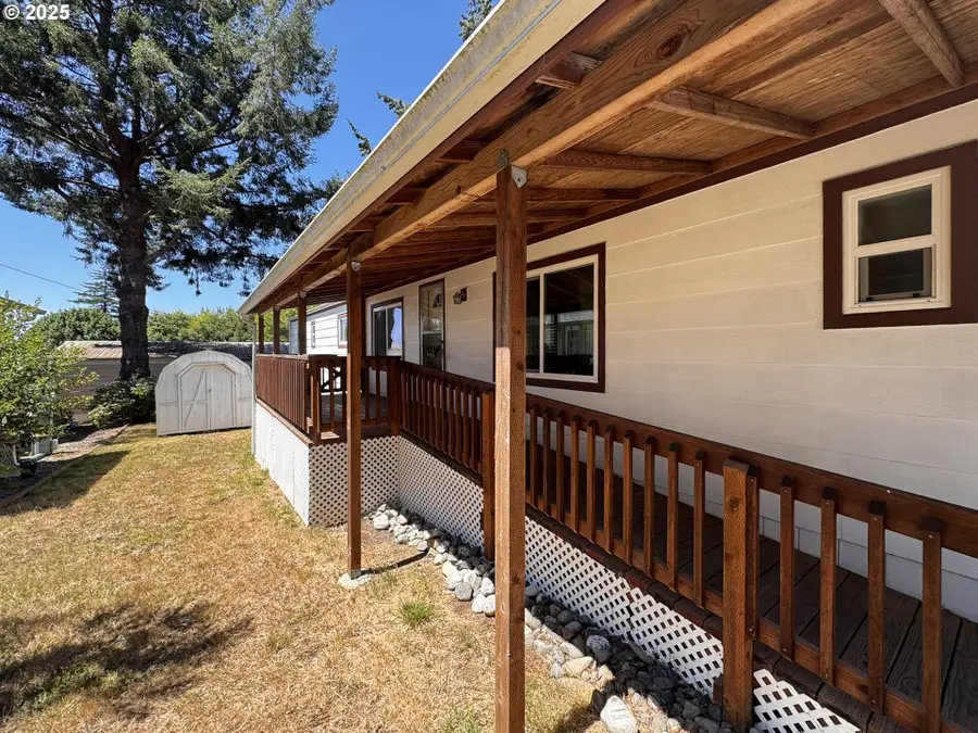 98041 Hall Way Rd #2, Brookings, OR 97415 - Image #3