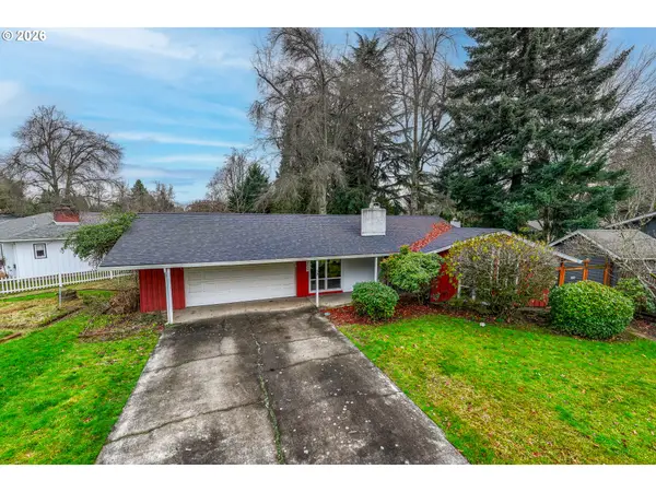 2453 Pioneer Pike, Eugene, OR 97401