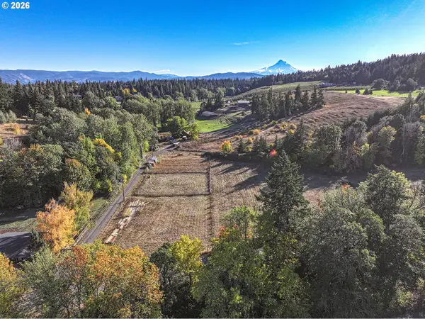 4551 Post Canyon Dr, HoodRiver, OR 97031
