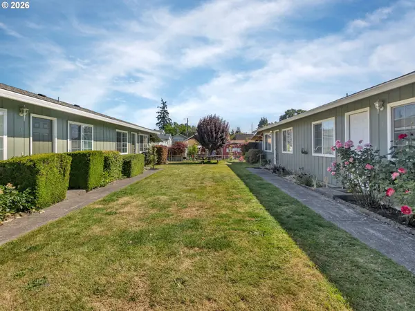 154 S 21st St, StHelens, OR 97051
