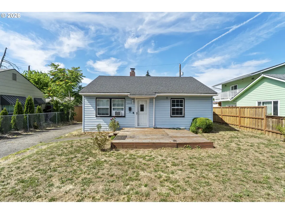 2904 E 24th St, Vancouver, WA 98661 - #1