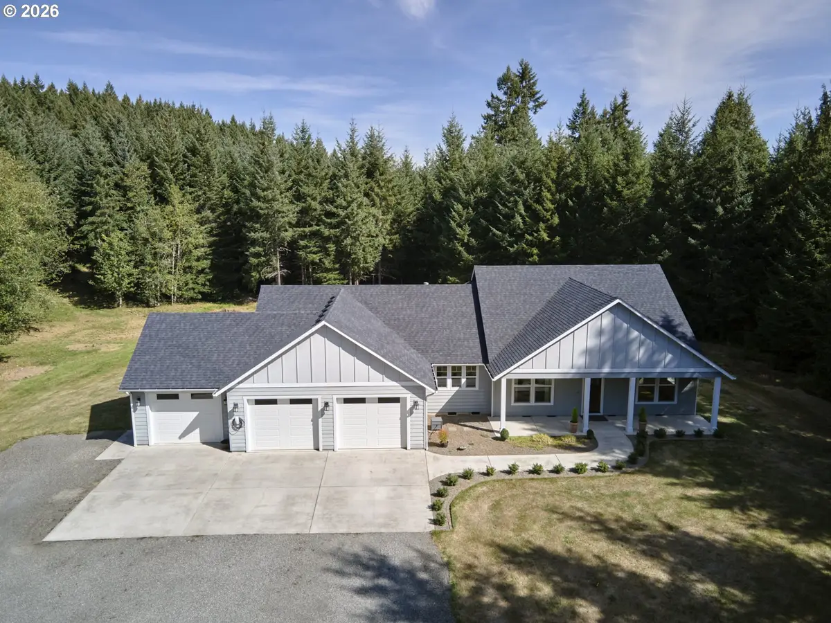 158 Awmiller Rd, Winlock, WA 98596 - #1
