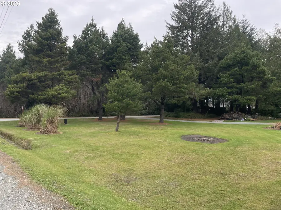 Cozy Pines, Bandon, OR 97411 - #3