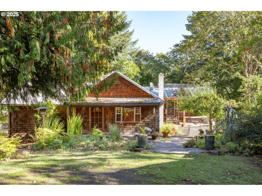 23340 Doane Creek Rd, Sheridan, OR 97378 - Image #2