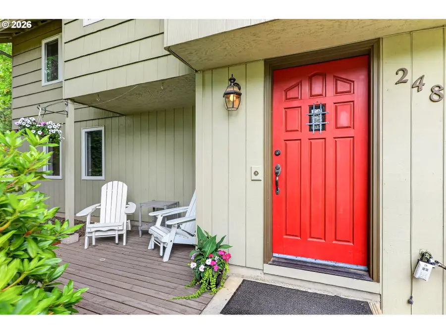 248 NW Ash St, McMinnville, OR 97128 - #2