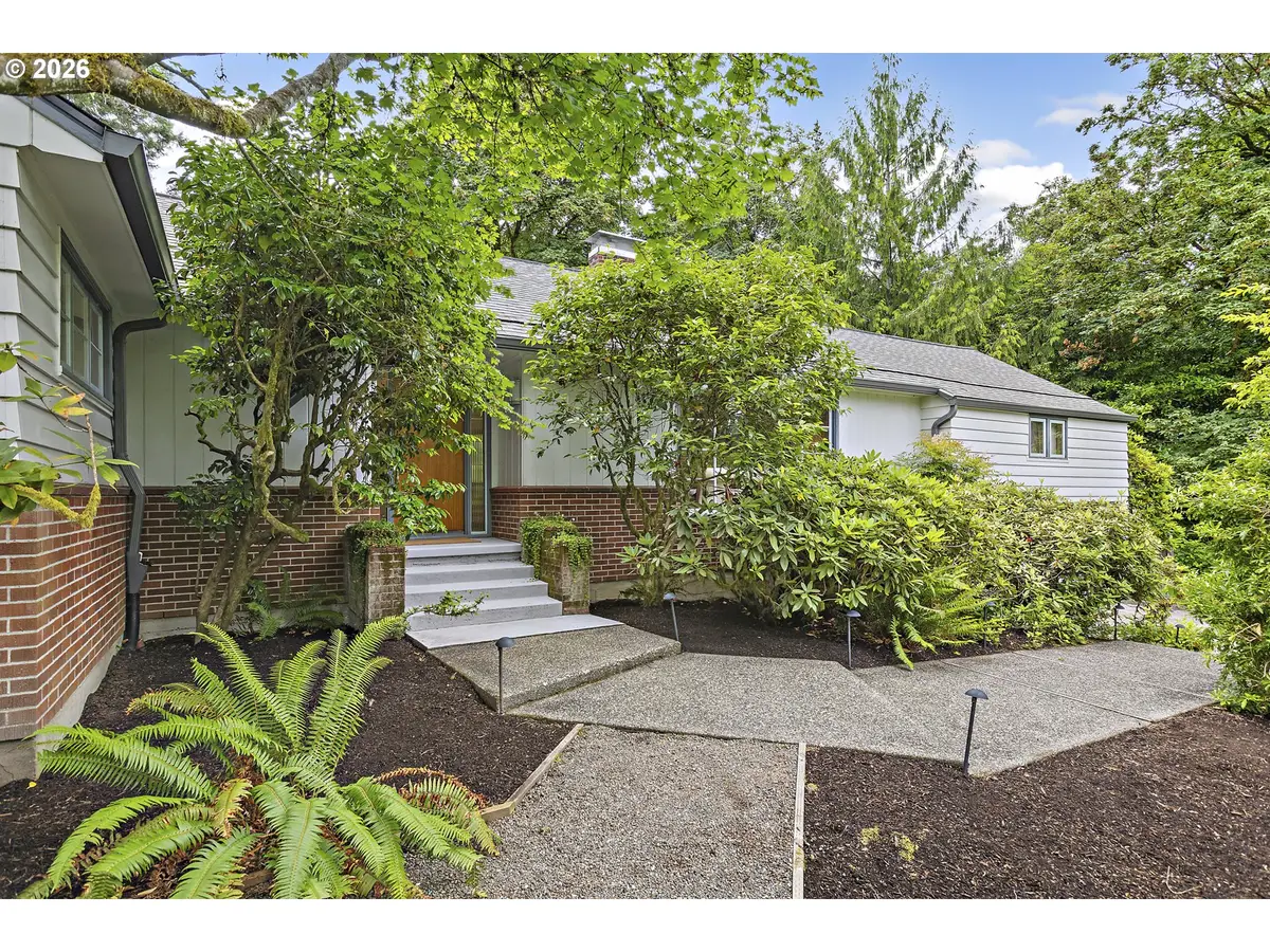 10505 S Hedlund Ave, Portland, OR 97219 - #1