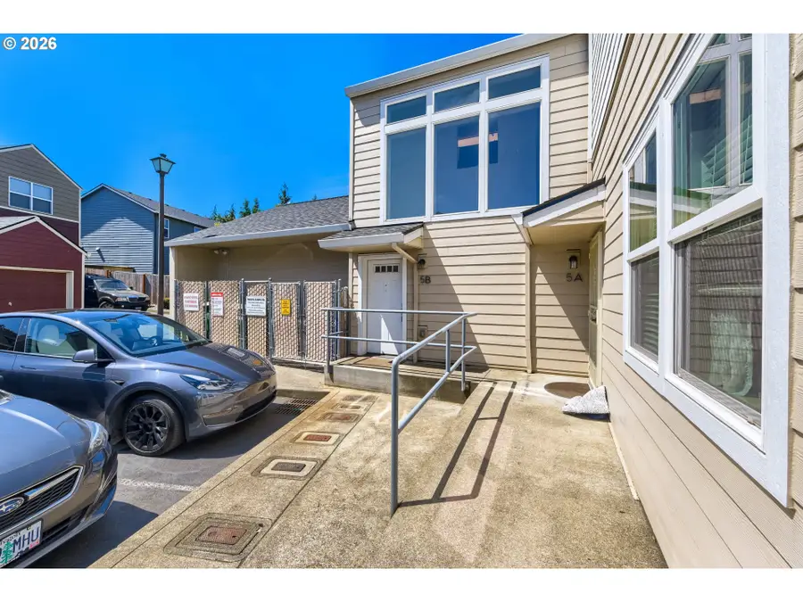 15711 NE Beech St #5B, Portland, OR 97230 - #3