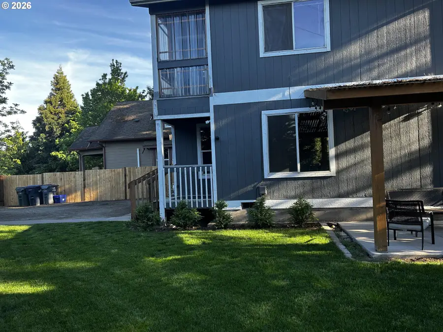 686 Bethel Dr, Eugene, OR 97402 - #3