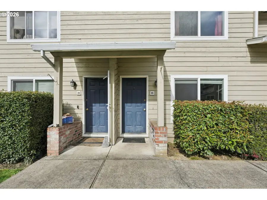 29480 SW Volley St, Wilsonville, OR 97070 - #3