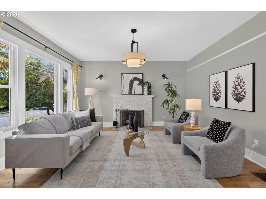 1915 SE 38th Ave, Portland, OR 97214 - #2