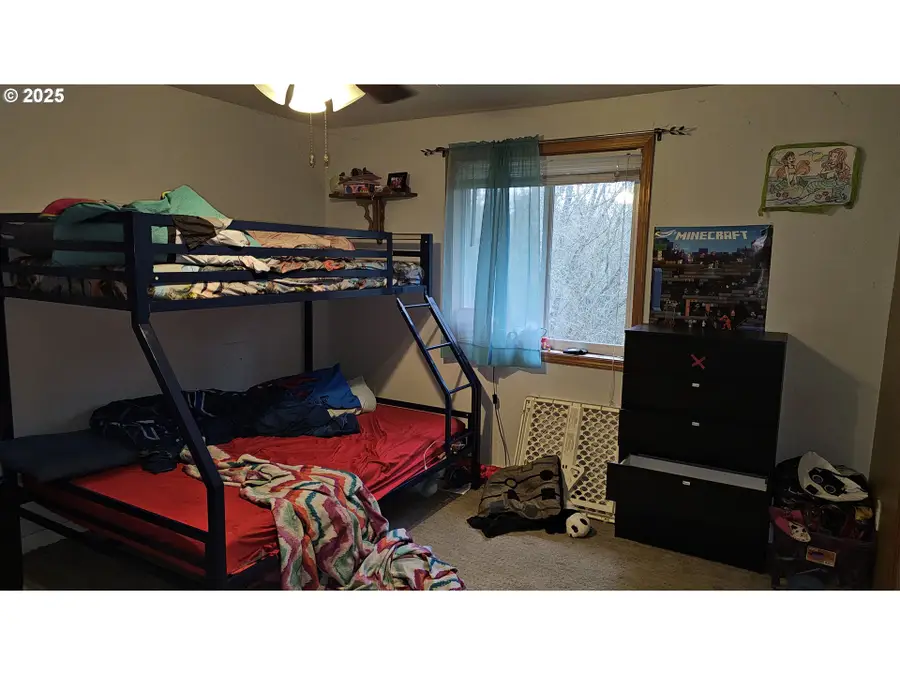 9915 NE 65th Ct, Vancouver, WA 98686 - #2