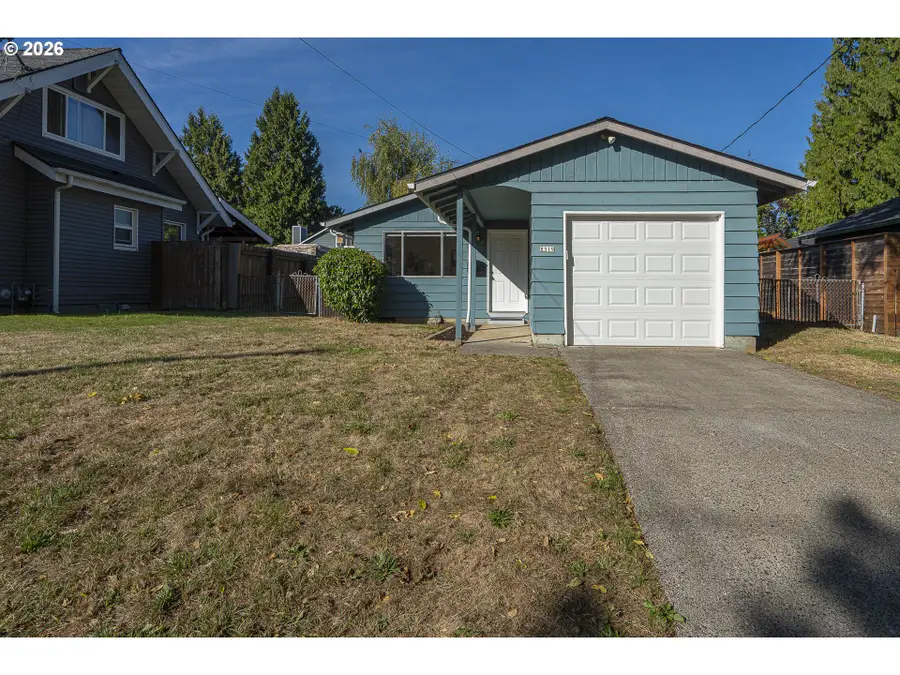 8519 N Bayard Ave, Portland, OR 97217 - #2