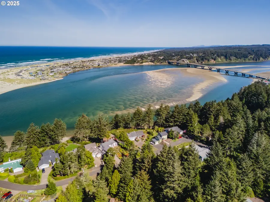 1080 SW Norwood Dr, Waldport, OR 97394 - #2