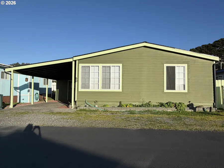 94120 Strahan St #50, Gold Beach, OR 97444 - #3