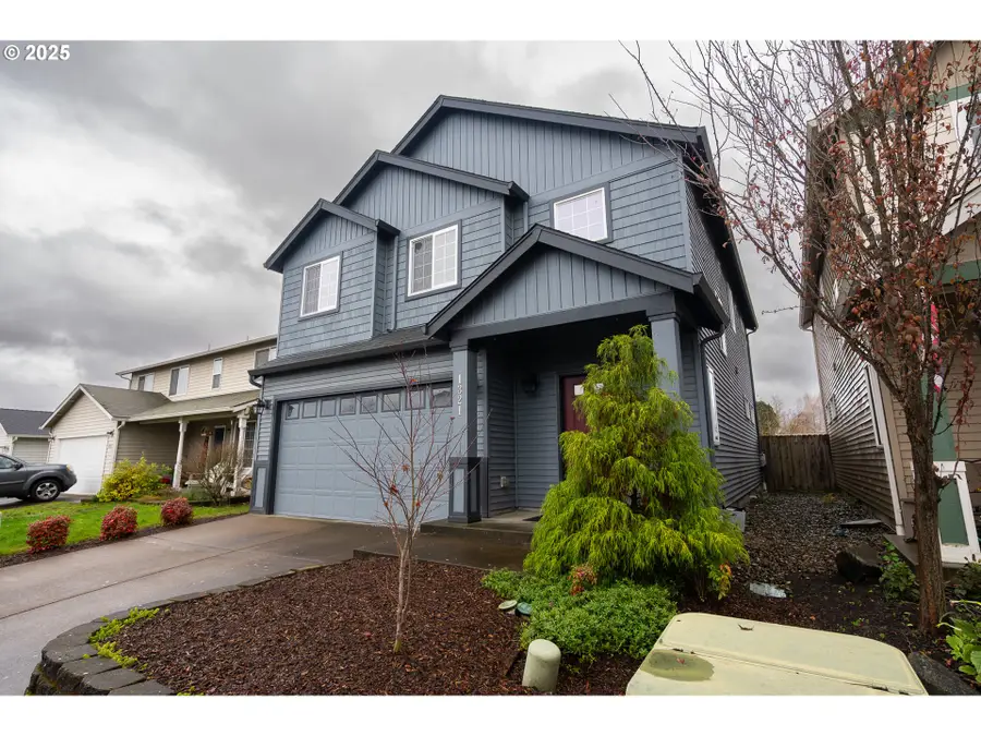 1321 Marigold Dr, Independence, OR 97351 - Image #2