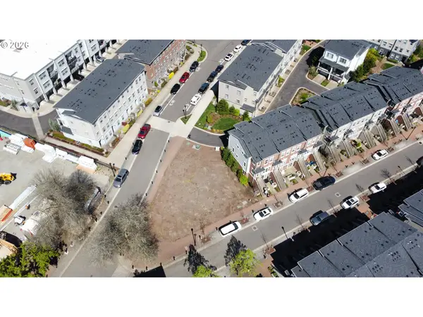 28860 SW Villebois Dr N, Wilsonville, OR 97070