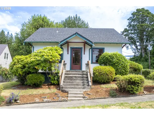 1402 Jackson St, OregonCity, OR 97045