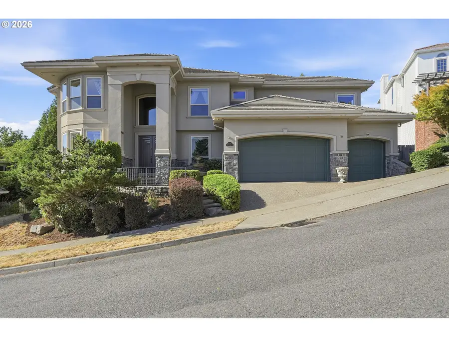 2337 NW Pinnacle Dr, Portland, OR 97229 - #2