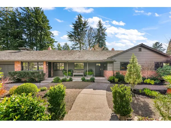 9792 SW Arborcrest Way, Portland, OR 97225