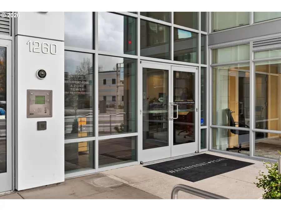 1260 NW Naito Pkwy #908B, Portland, OR 97209 - #2