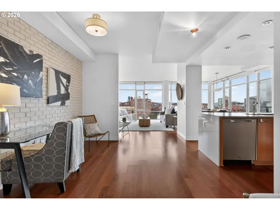 1260 NW Naito Pkwy #908B, Portland, OR 97209 - #3