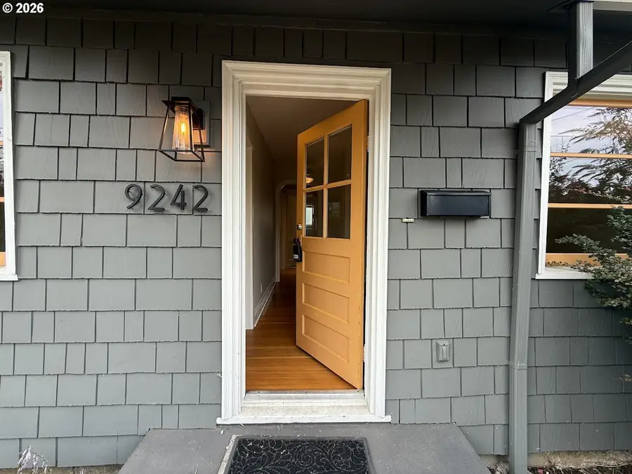 9242 SE Harrison St, Portland, OR 97216 - #3