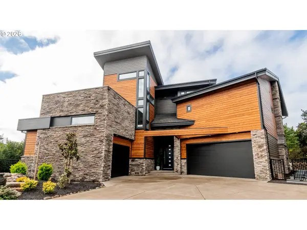 11 Fawn Ridge Ln, Florence, OR 97439